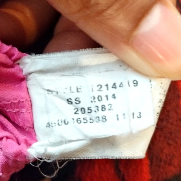 Under Armour pink emi-fitted running athletic shorts girl (size tag faded out ) - Picture 11 of 11